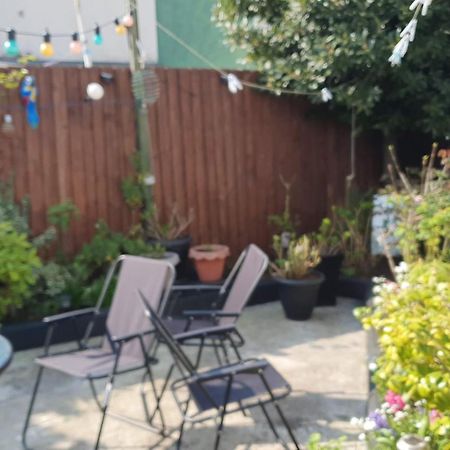 Private Double Room In Кардіфф Екстер'єр фото